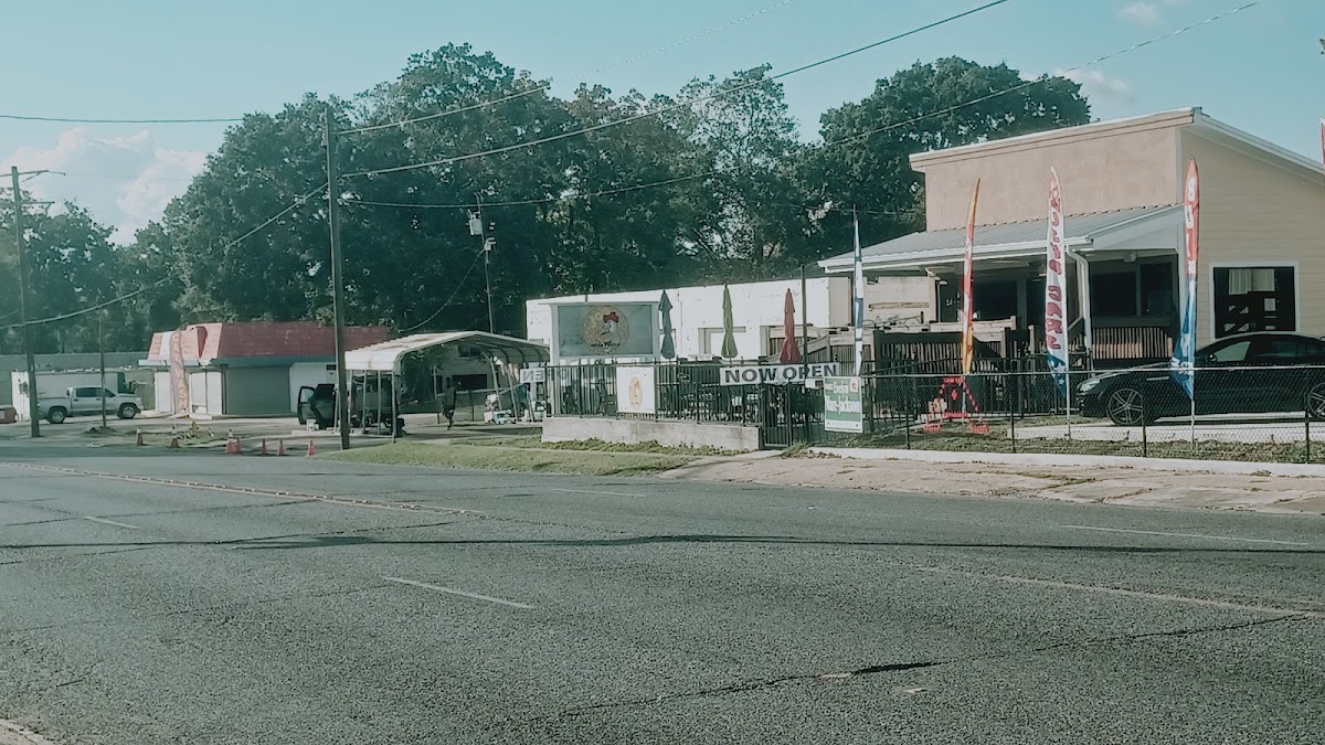 Corner-Deli Poboy Chinese Food Seafood